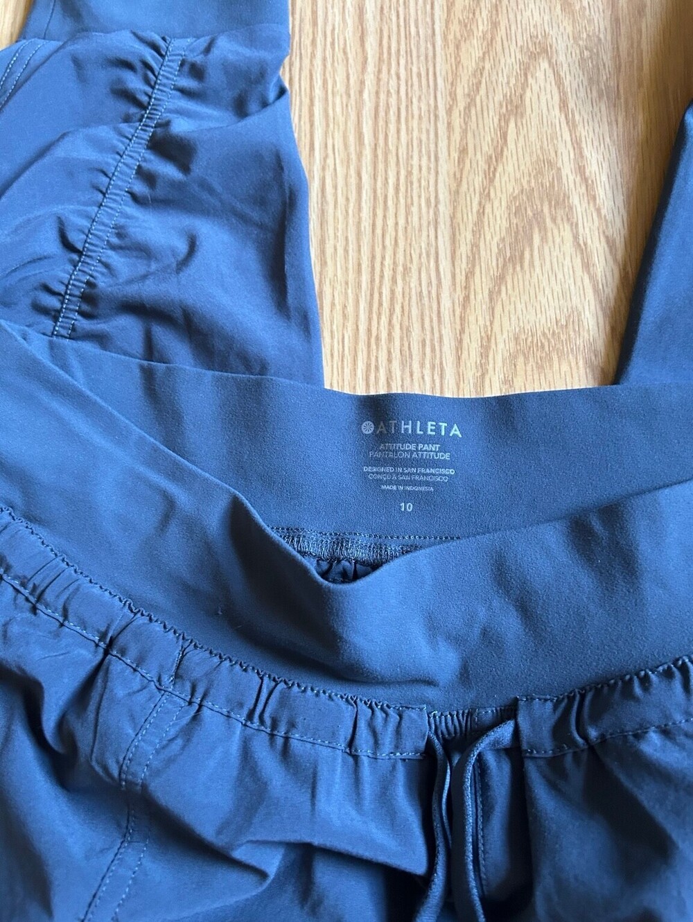 Athleta Attitude Pant Size 10 Grey Blue Ruched Jogger Pants - Picture 2 of 2